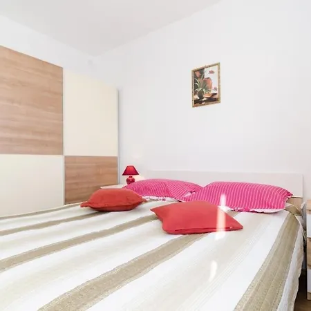 Nuncijata Apartman *