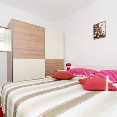 Nuncijata Apartman *